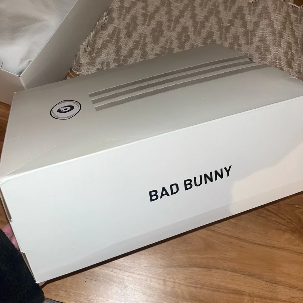 Adidas X Bad Bunny - LAST Forum Low "White" Sneakers - Picture 9 of 9